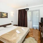 Zlatni Dol Mostar Hotel Goranci