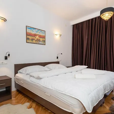 Zlatni Dol Mostar Hotel