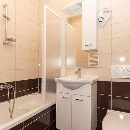 Zlatni Dol Mostar Отель Goranci