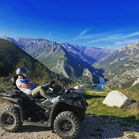 Отель Zlatni Dol Mostar 3*