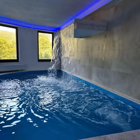 Hotel Zlatni Dol Mostar 3*