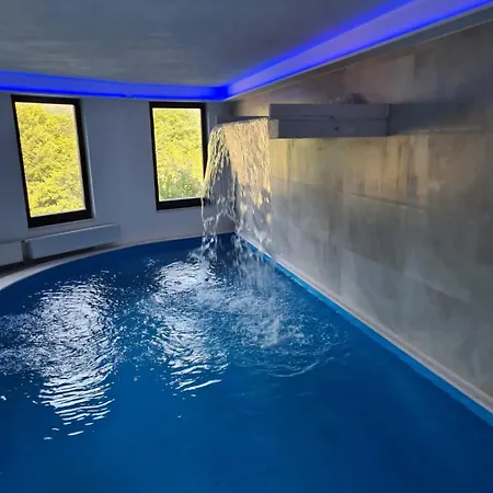 Zlatni Dol Mostar 3* Goranci