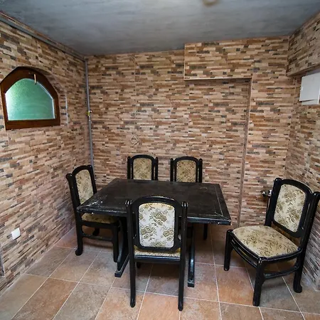 Zlatni Dol Mostar 3* Goranci